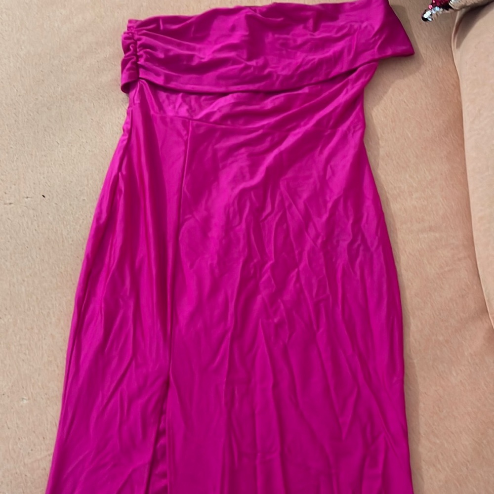 Fashion Nova Dress (MAGENTA)